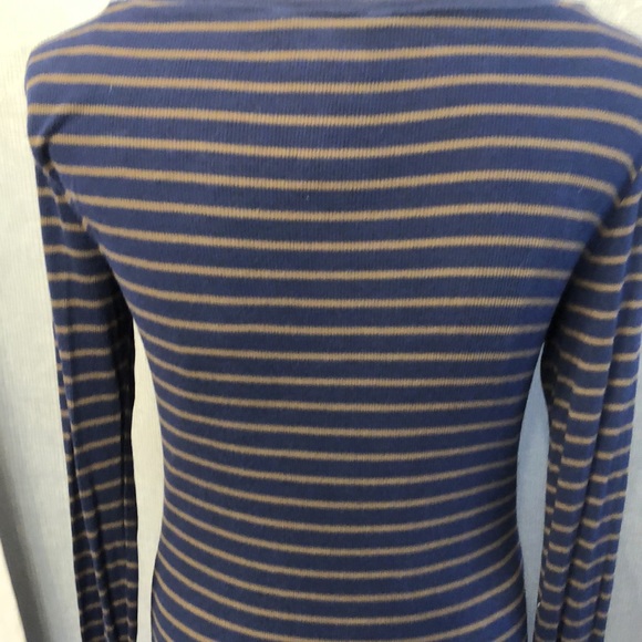 Women’s BCBG form fitting dress - Picture 6 of 7